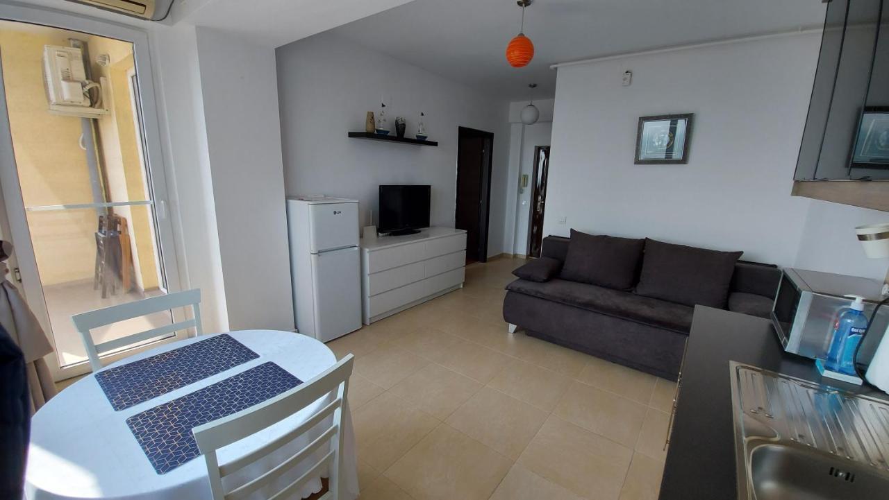 Mamaia Summerland Seaview Ngoại thất bức ảnh